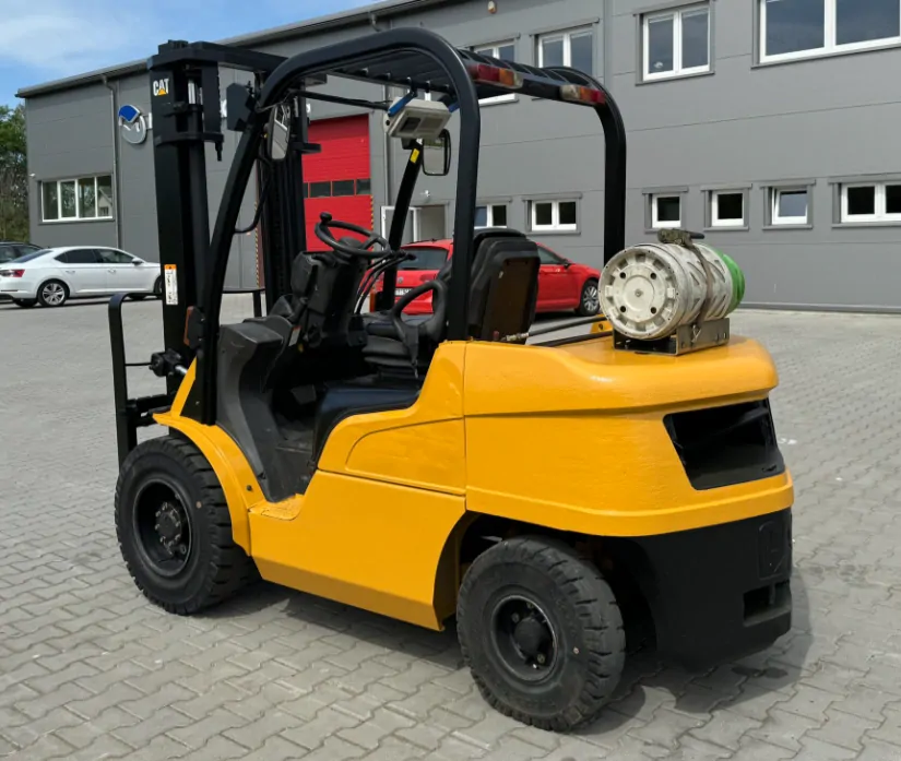 VZV LPG Caterpillar GP35N