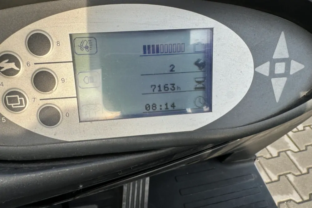 Elektrický vysokozdvižný vozík STILL RX 20-15 triplex